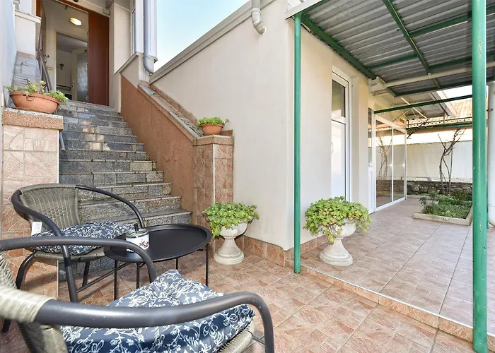 아파트 Smilja 2305