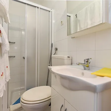 Appartamento Smilja 2305